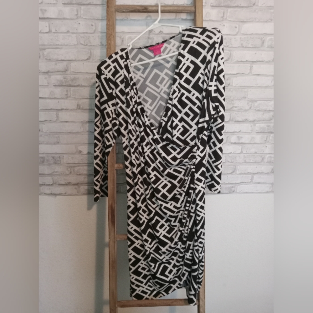Sunny Leigh Black and White Dress